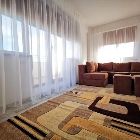 Vip Apartment-brilliant Apartament Constanţa